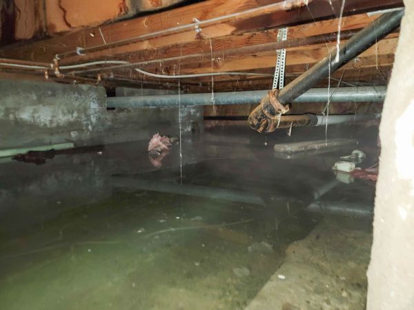 Crawlspace Water Restoration in Ann Arbor